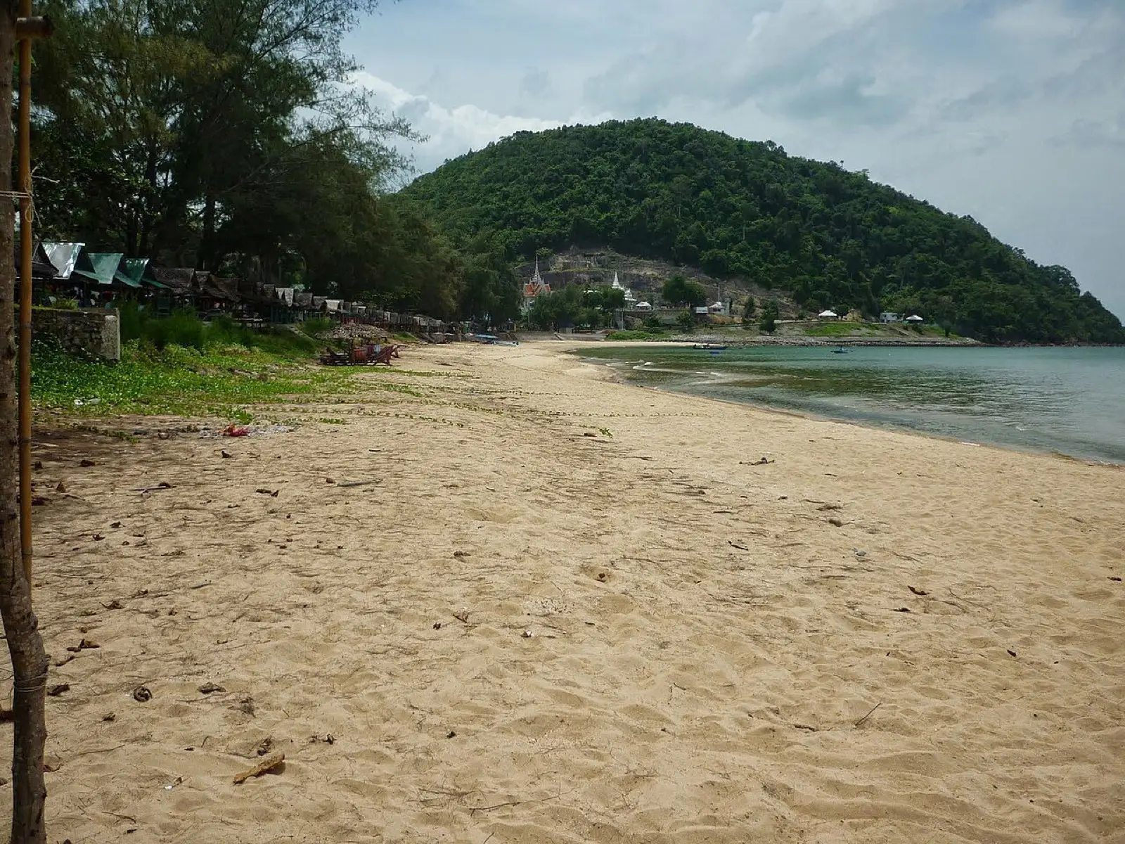 หาดทรายรี จังหวัดชุมพร